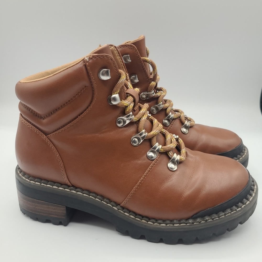 Universal Thread Womens Kira Hiking Boots Cognac Ankle Memory Foam Sz 6 Shoes